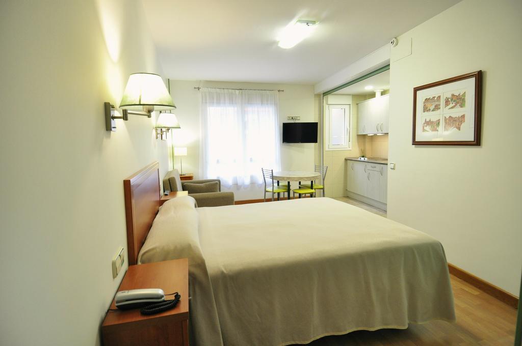 Hotel Apartamentos Aralso Σεγκόβια Εξωτερικό φωτογραφία