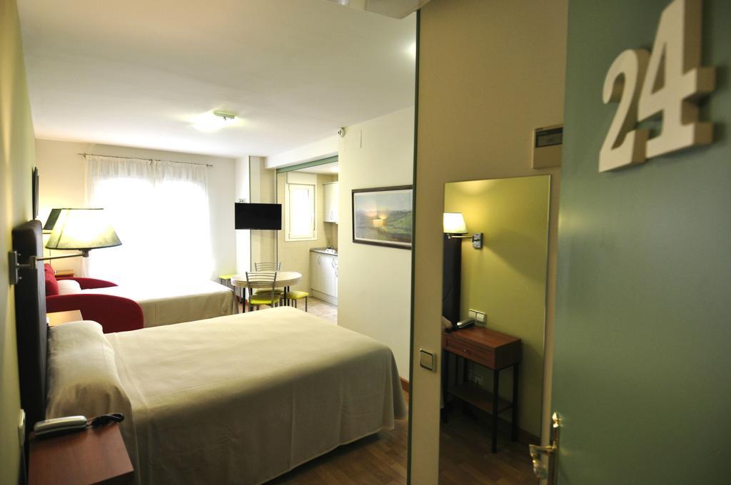 Hotel Apartamentos Aralso Σεγκόβια Εξωτερικό φωτογραφία