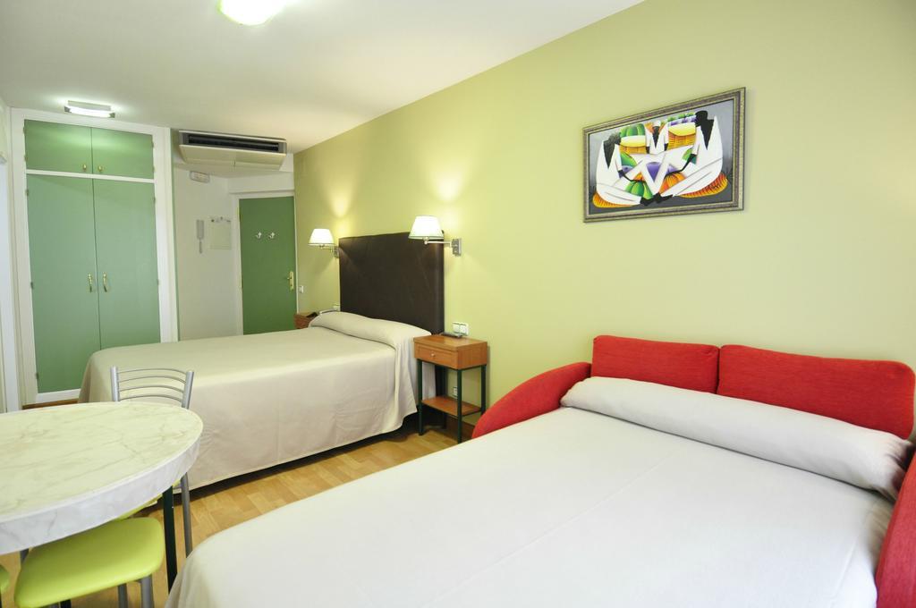 Hotel Apartamentos Aralso Σεγκόβια Εξωτερικό φωτογραφία