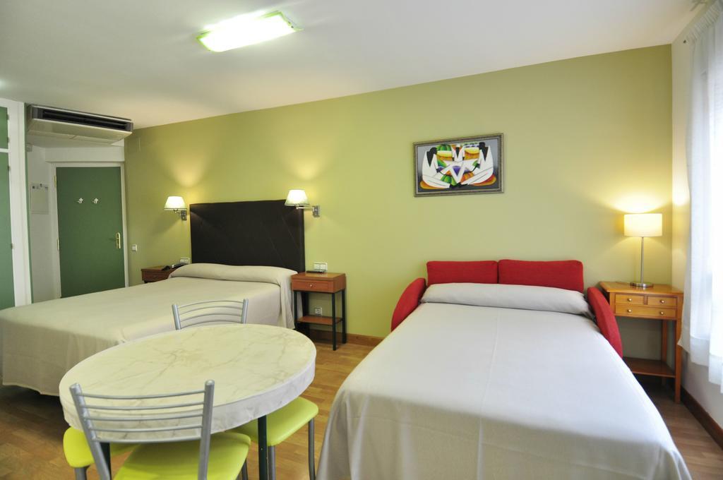 Hotel Apartamentos Aralso Σεγκόβια Εξωτερικό φωτογραφία