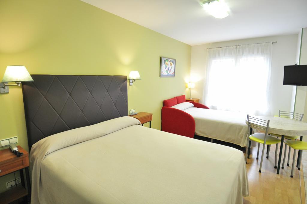 Hotel Apartamentos Aralso Σεγκόβια Εξωτερικό φωτογραφία