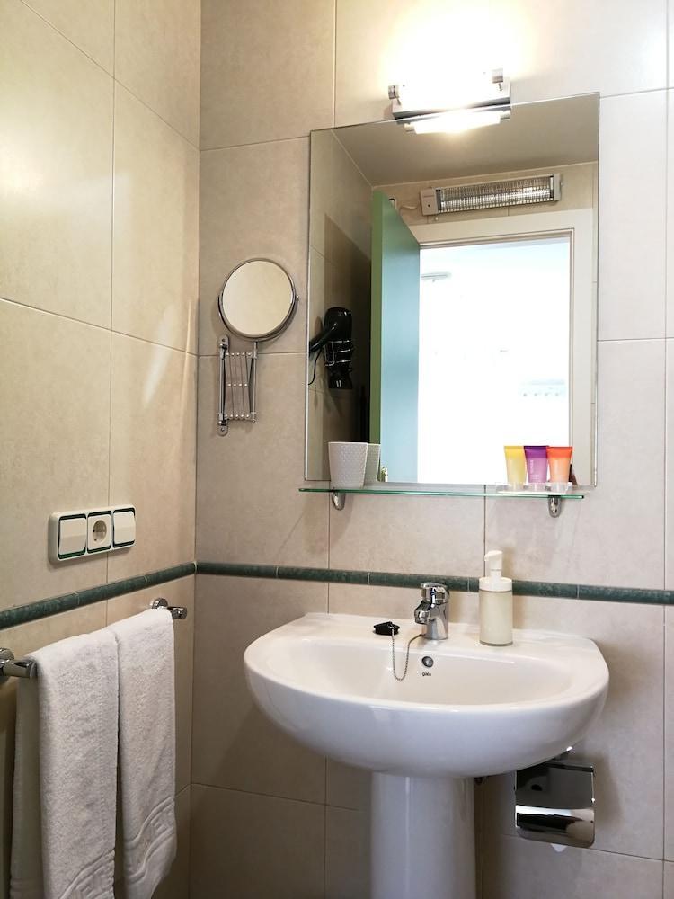 Hotel Apartamentos Aralso Σεγκόβια Εξωτερικό φωτογραφία